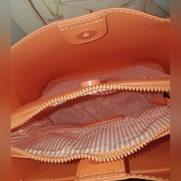 Nanette Lepore Triple Section Bucket Bag NWT - Picture 17 of 17